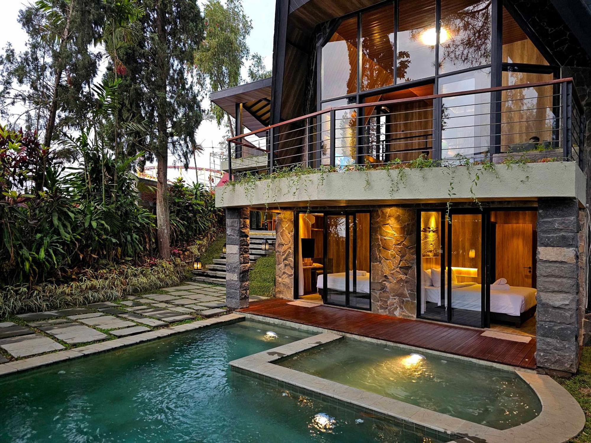 Villa 4-Br Klub Bunga No 4 Batu Malang Extérieur photo