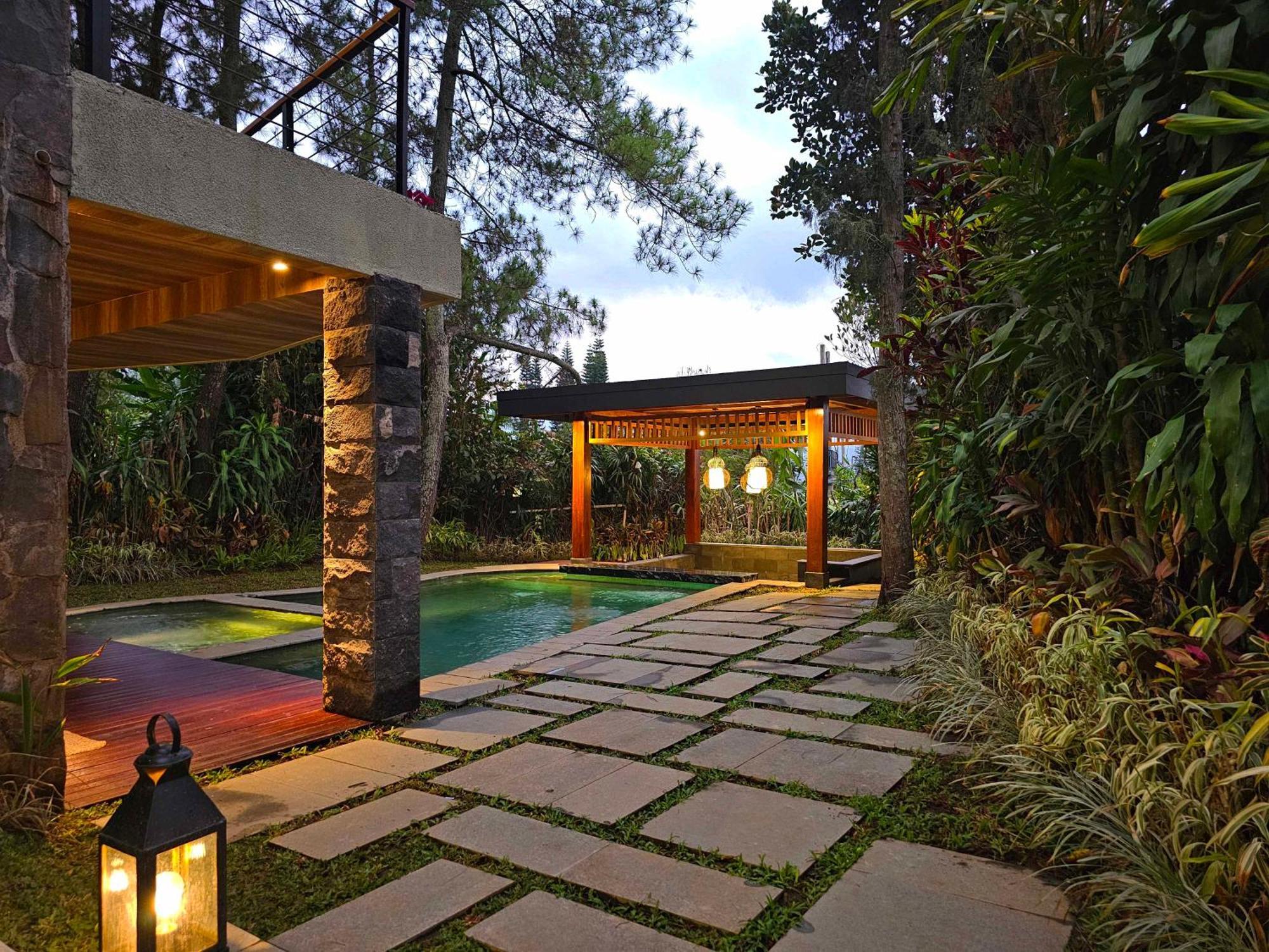 Villa 4-Br Klub Bunga No 4 Batu Malang Extérieur photo